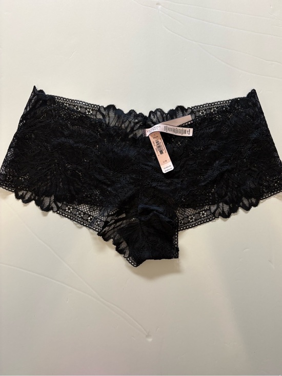 Victoria's Secret Other - Victoria's Secret Black Lace boy short panties L